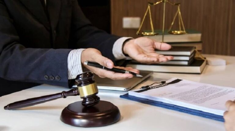 LLB Kya Hai Kaise Kare