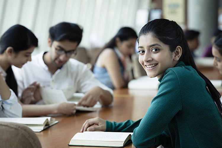 IIT Kya Hai
